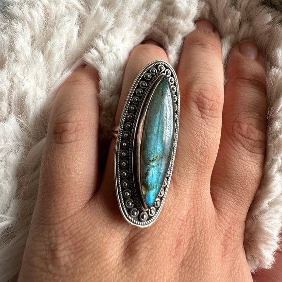 Labradorite *RARE* Silver Boho Statement Ring - Picture 7 of 11